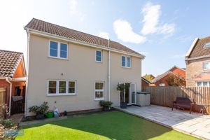 Rear- click for photo gallery